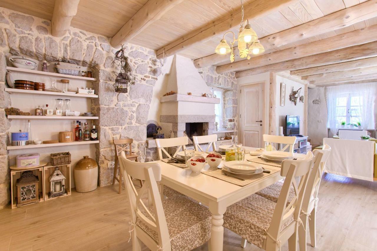 White Cottage Heritage House Čižići Zewnętrze zdjęcie