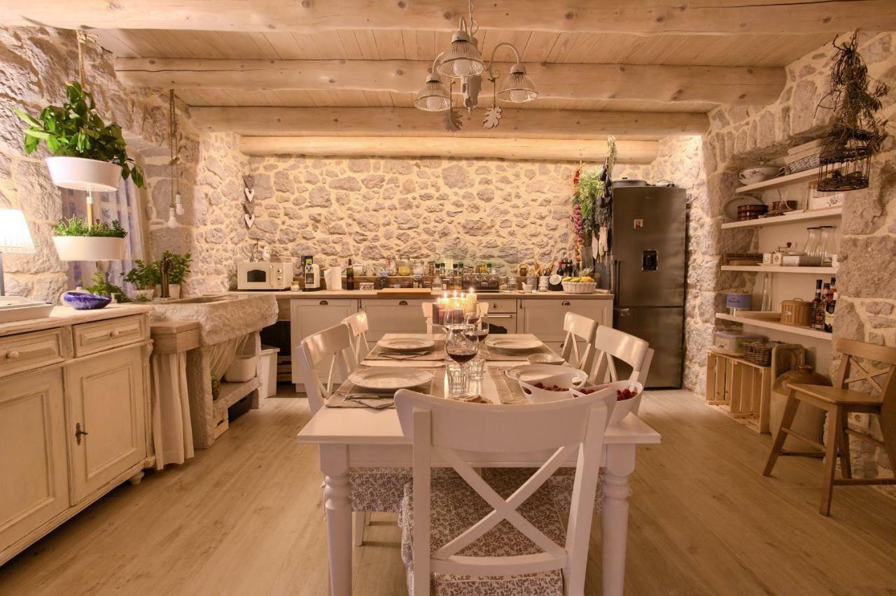 White Cottage Heritage House Čižići Zewnętrze zdjęcie