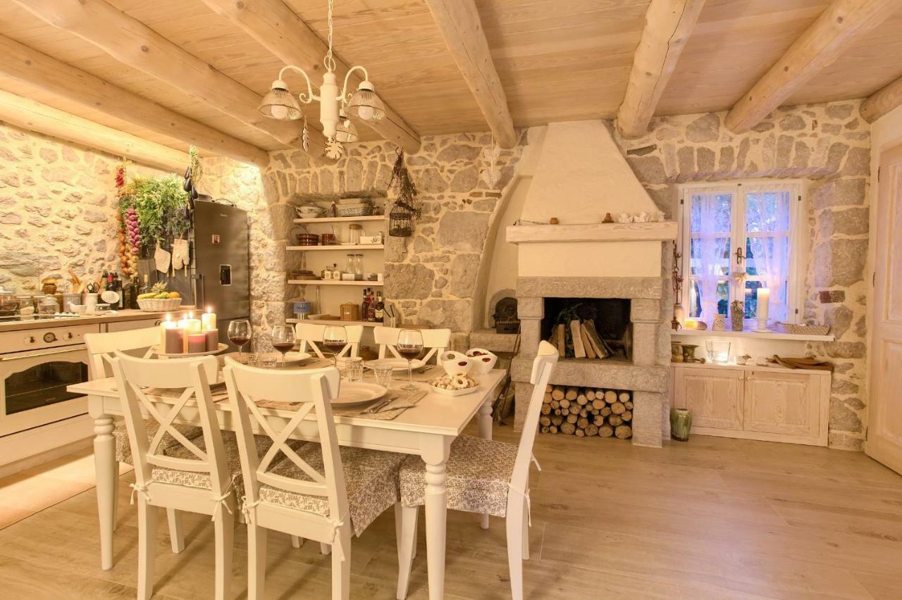 White Cottage Heritage House Čižići Zewnętrze zdjęcie